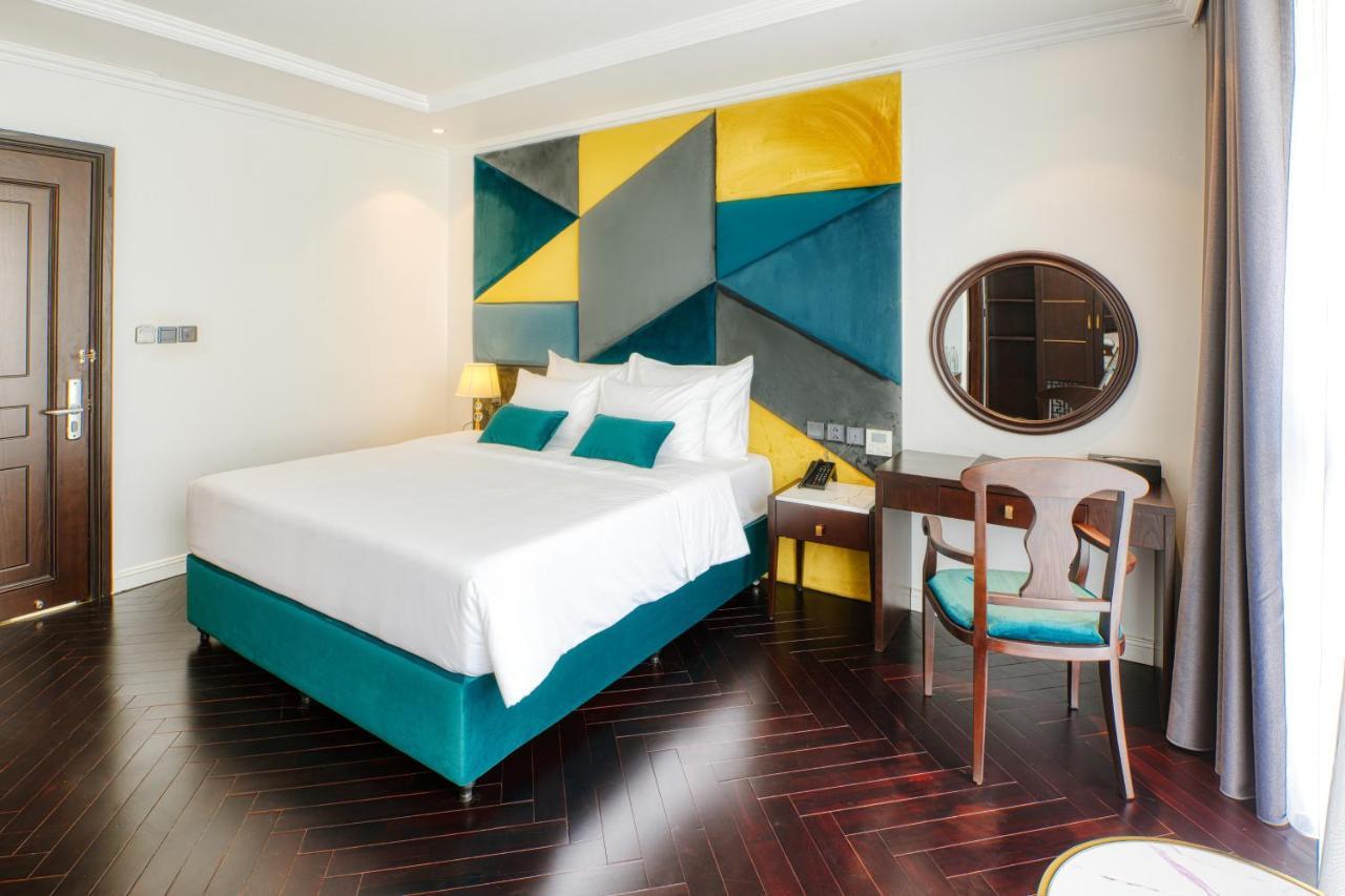 The Almin Hotel Ha Long Bagian luar foto